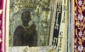 Pictată de Apostolul Luca, cea mai veche icoană a Maicii Domnului va fi adusă în România la Mănăstirea Pantocrator!