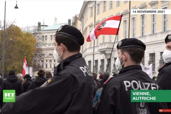 Politia și Armata din Austria se revoltă împotriva "dictaturii din domeniul sănătății"!