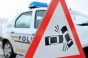 Accident GRAV lângă Jilava. O dubiţă cu muncitori a intrat în două TIR-uri. Un om a murit, iar alţi opt au fost răniţi