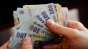 Angajaţii români consideră că merită salarii cu 1.000 de lei mai mari decât cele pe care le au în prezent