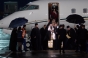 Anunţul Patriarhiei. Cine va aduce Sfânta Lumină de la Ierusalim în România