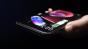 Apple pregătește un telefon revoluționar pentru aniversarea de două decenii. Ce va putea oferi iPhone-ul 100% din sticlă