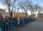  Bărbat dat în urmărire naţională, prins la coadă la moaştele Sfântului Nicolae, după ce a făcut scandal