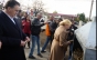 Dăncilă a aprins o lumânare pentru Iohannis, la Focșani: "Să îi dea Dumnezeu..."