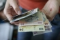 De la 1 octombrie se scumpesc gazele, carburanţii, curentul şi alte produse din topul inflaţiei