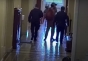 Dezvăluiri Tucker Carlson: Video care dovedește că „șamanul" de la Asaltul Capitoliului a fost ghidat de polițiști!
