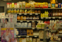 Dublu standard al alimentelor: Firmele care vand produse cu calitate diferita vor fi amendate cu 4% din cifra de afaceri