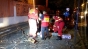 Furtună în Bucureşti: Un bărbat a murit strivit de un copac