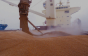 Guvernul Ciolacu exportă de fapt cereale ucrainene. Fermierii acuză că sunt trecute în acte ca exporturi agricole românești

