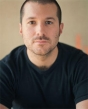 Jonathan Ive, designerul principal al companiei Apple, va părăsi compania după aproape 30 de ani