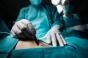 Premiera mondială: O pompă cardiacă inspirată din miscările ondulatorii ale pestilor a fost implantată cu succes in Australia

