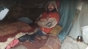 Revoltător. Un bărbat fără picioare din Iasi este ţinut de familie intr-un coteț