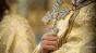 S-a întors din străinătate și și-a găsit soția cu gemeni: Preotul satului ar fi recunoscut păcatele, iar Episcopia l-a răspopit