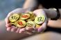 Solana vs. Ethereum: Care este preferatul freelacerilor Web3 români în 2025?
