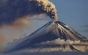 Stă să erupă! Explozii puternice la vulcanul Etna
