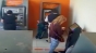Un băieţel de doar doi ani a ajuns la spital după ce s-a electrocutat la un bancomat