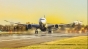 Un mecanic Tarom din Iași a mers beat la serviciu să verifice avioanele. Reacția companiei