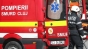 Un tânăr şi-a împins bunica pe fereastră. Femeia a murit pe loc