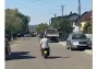 Viceprimar din Satu Mare, filmat pe scuter cu un obuz activ în mână. Polițistul a încremenit când a văzut ce aduce la secție
