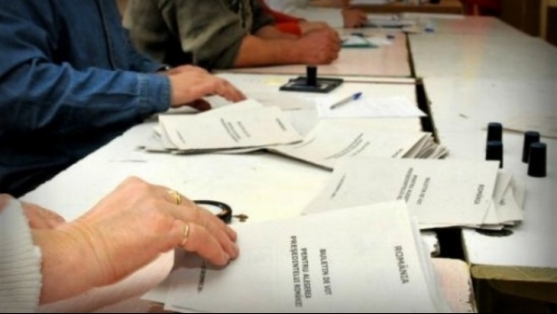 891 de cereri de inscriere in Registrul Electoral, depuse de romani din diaspora in doua luni