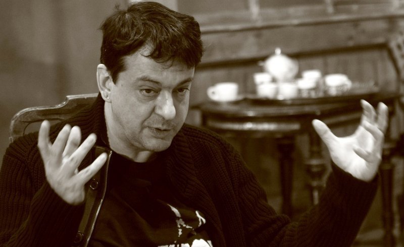 A murit regizorul Ducu Darie, directorul Teatrului 