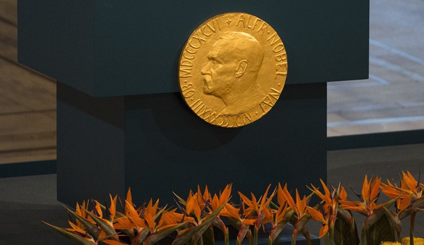 Academia suedeză suspendă premiul Nobel pentru literatură anul acesta, în urma scandalului sexual care afectează prestigioasa instituţie