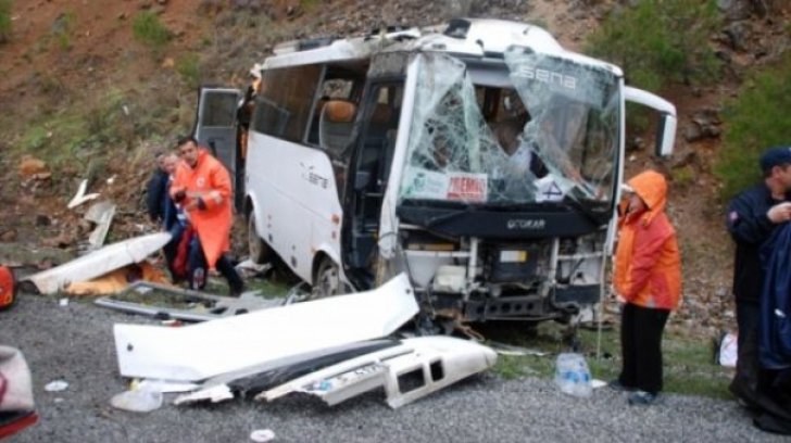 Accident de cosmar în Turcia: 14 persoane au murit