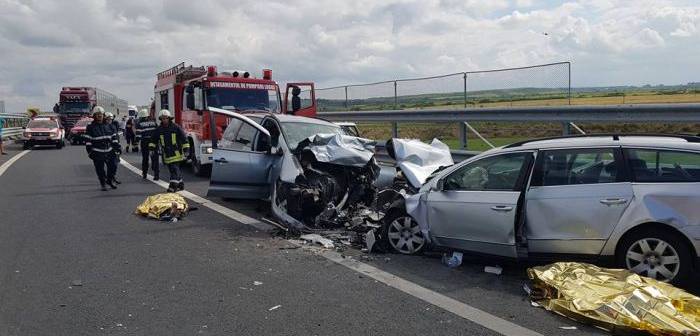 Accident grav cu doi morti si trei raniti pe Autostrada Lugojului