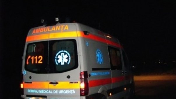 Accident grav pe Valea Oltului. Un mort si trei raniti, intre care doi copii