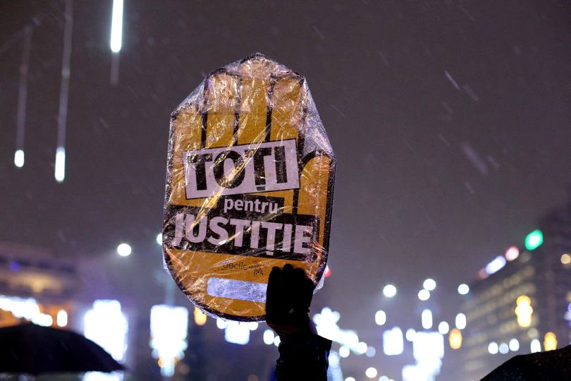 Acu' sa vedem! Protest în Piața Victoriei, pe 30 mai 2018, după decizia CCR privind revocarea șefei DNA