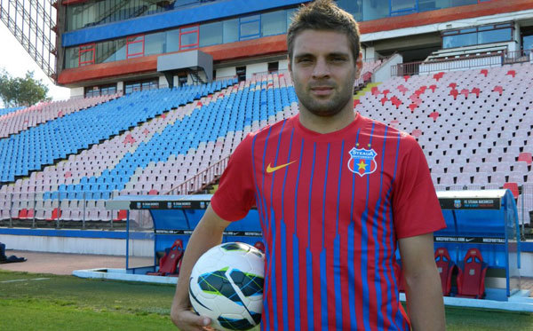 Adi Popa, la un pas de un transfer la Ajax Amsterdam: