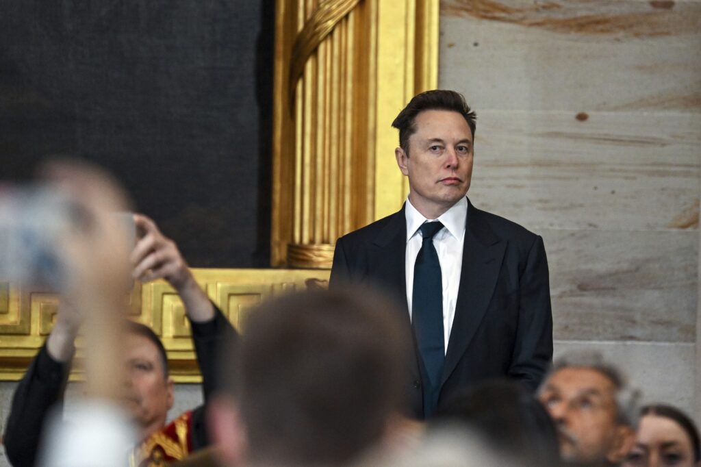 Administrația Trump presează mai multe guverne să aprobe accesul companiei SpaceX în schimbul bunăvoinței comerciale