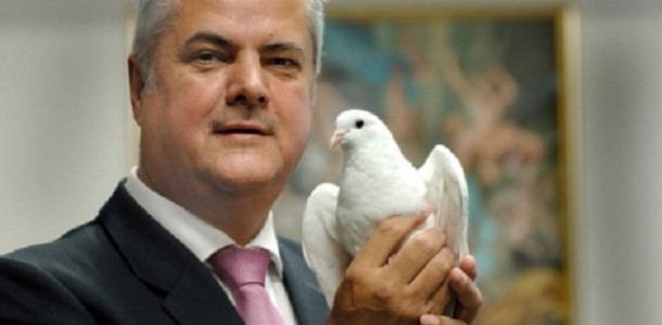 Adrian Năstase, mesaj biblic: Disputa dintre Adam și Eva nu i-a ajutat pe niciunul. Diavolul pândește din opoziție!
