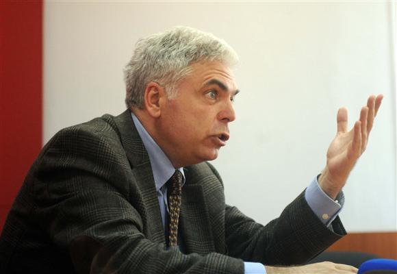 Adrian Severin, despre lupta pentru Bucureşti: „DNA decide candidaţii, iar ambasadele străine aleg câştigătorul!