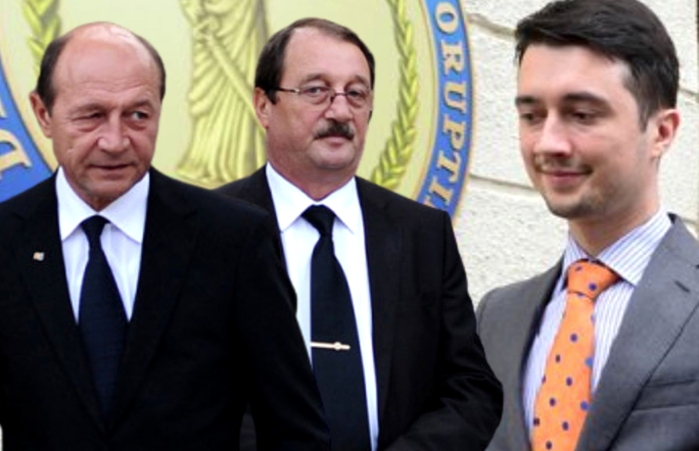 Afacerile lui Dragoș Băsescu după eliberarea din închisoare! Nepotul lui Traian Băsescu a cerut șpagă un milion de euro la saună