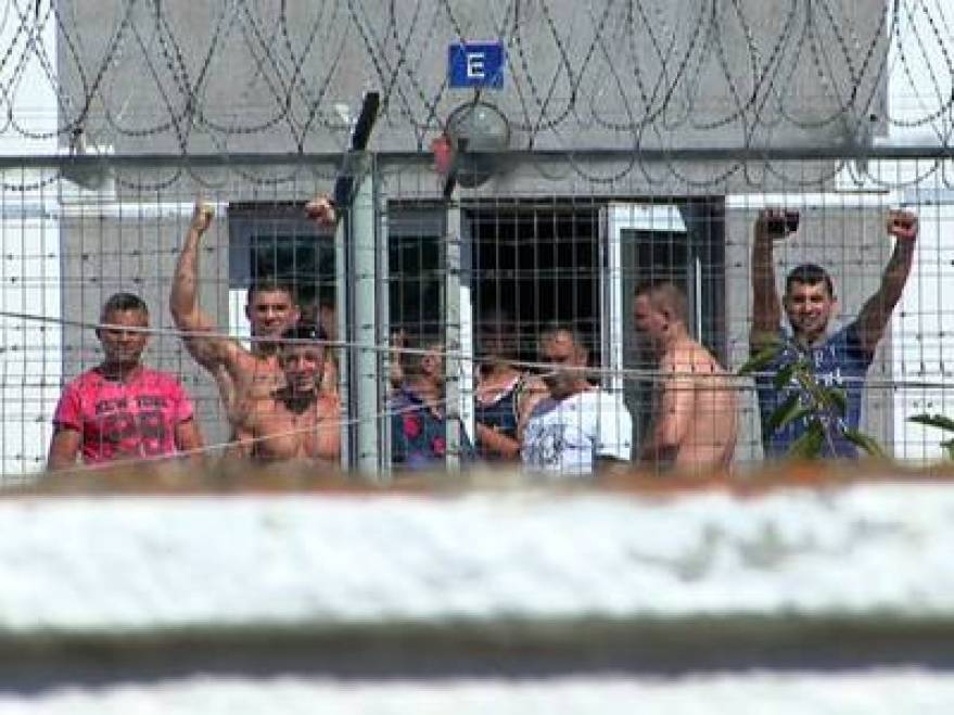 Agresiunile de la Penitenciarul Giurgiu sunt investigate de procurorii militari