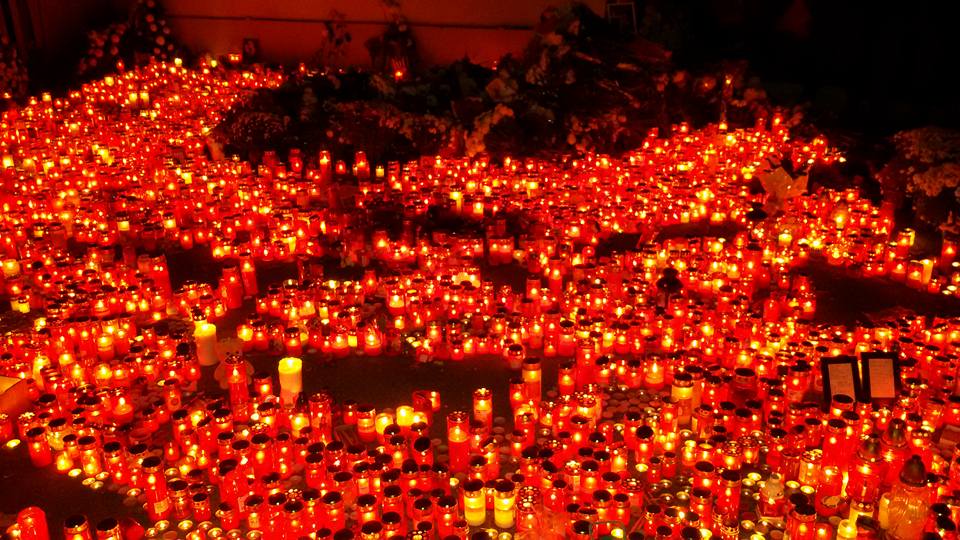 Ajutoare de urgență pentru familiile îndoliate dupa tragedia din Colectiv