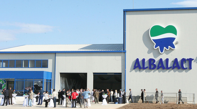 Albalact a fost preluat de catre francezii de la Lactalis: Consiliul Concurentei a aprobat tranzactia