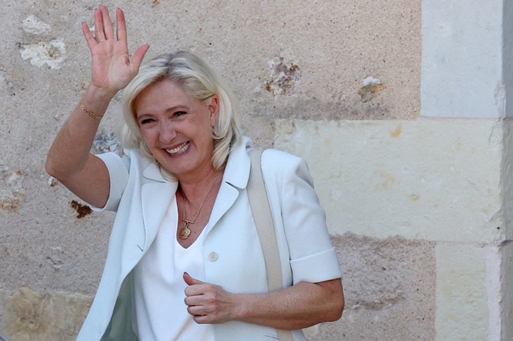 Alegeri în Franța: Marine Le Pen câștigătoare în al doilea tur în toate scenariile conform unui nou sondaj
