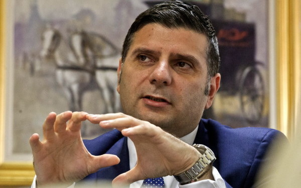 Alexandru Petrescu l-a trădat pe Grindeanu