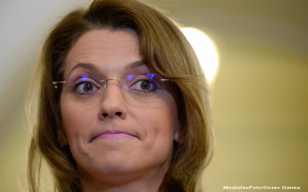 Alina Gorghiu, ultimatum către liderii de filiale: „Ori găsesc candidatul care să câştige alegerile, ori candidează