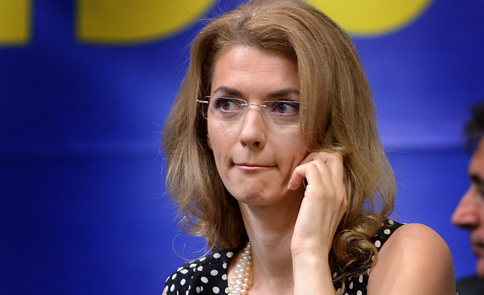 Alina Gorghiu: Victor Ponta mai este la Palatul Victoria pentru că Liviu Dragnea nu a apucat să-şi facă toate jocurile în interiorul PSD