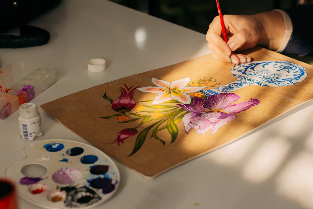 Alla prima vs. pictura în straturi: când sunt recomandate și de ce nu sunt interschimbabile

