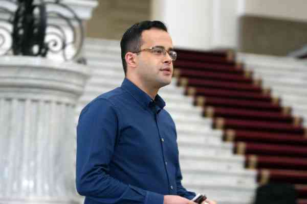 ANAF cere poprirea conturilor lui Mihai Gâdea