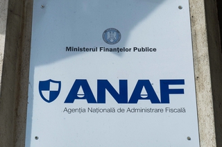 ANAF pune la dispoziţia contribuabililor calculatoare în sistem self-service