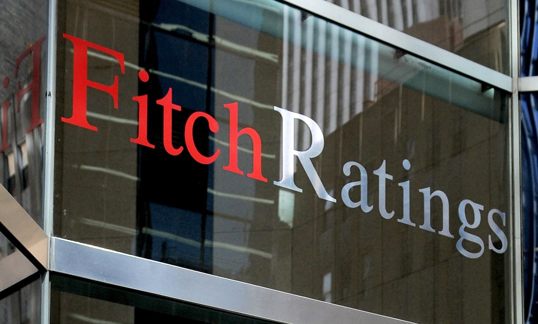 Analiză Fitch: Catastrofa peste România și Guvernul PSD!