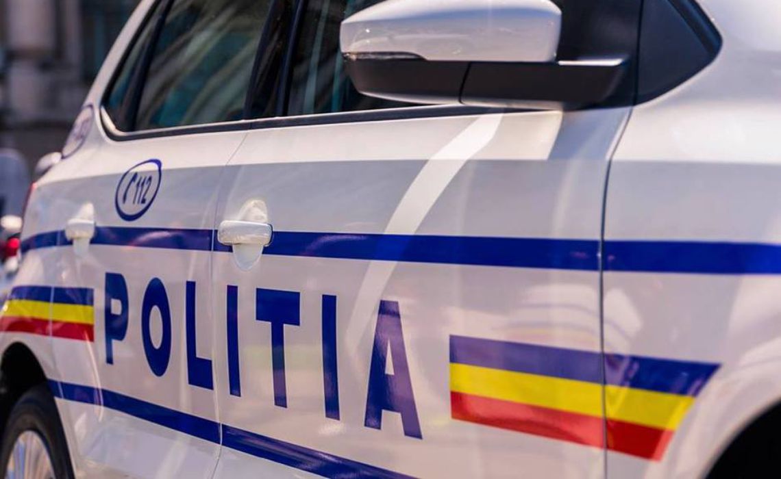 Anchetă internă la IPJ Vaslui, după ce fata violată de tatăl vitreg a fost trimisă acasă cu agresorul