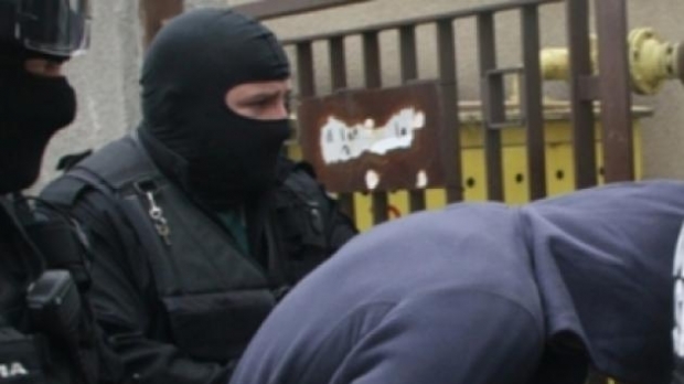 Angajat al Primariei Sectorului 3, suspect de luare de mita si proxenetism