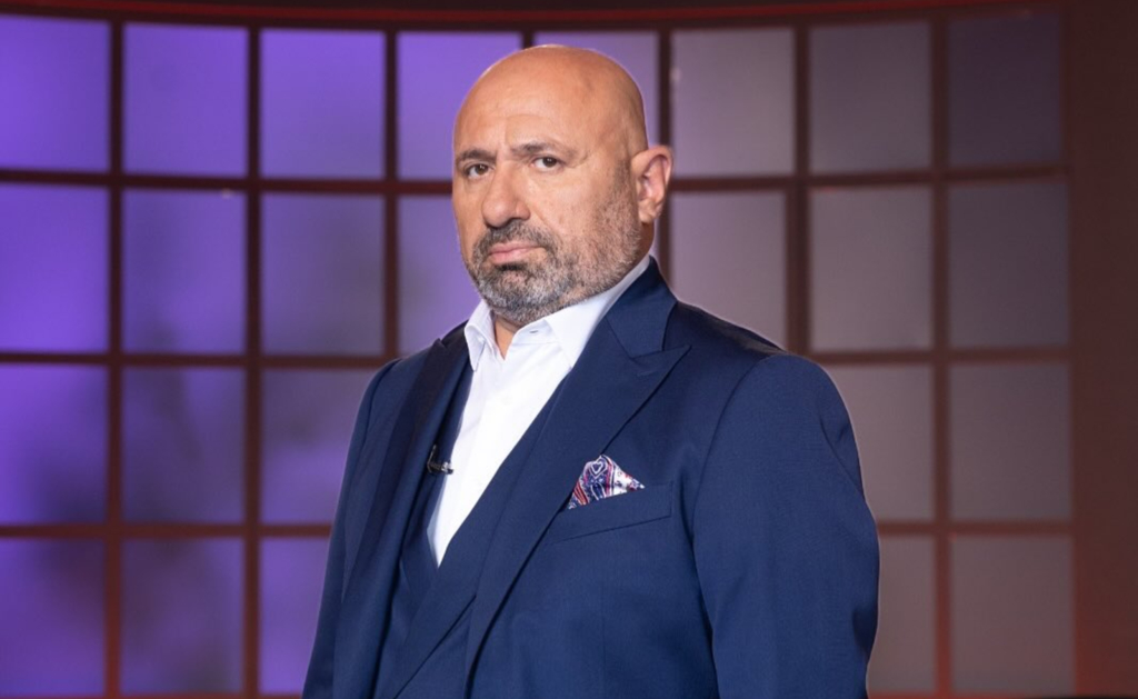 Antena 1 obține prima victorie în instanță împotriva lui Cătălin Scărlătescu. Ce despăgubiri trebuie să achite bucătarul