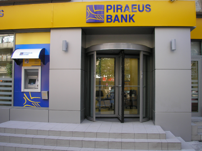 Anunț important pentru clienții Piraeus din România